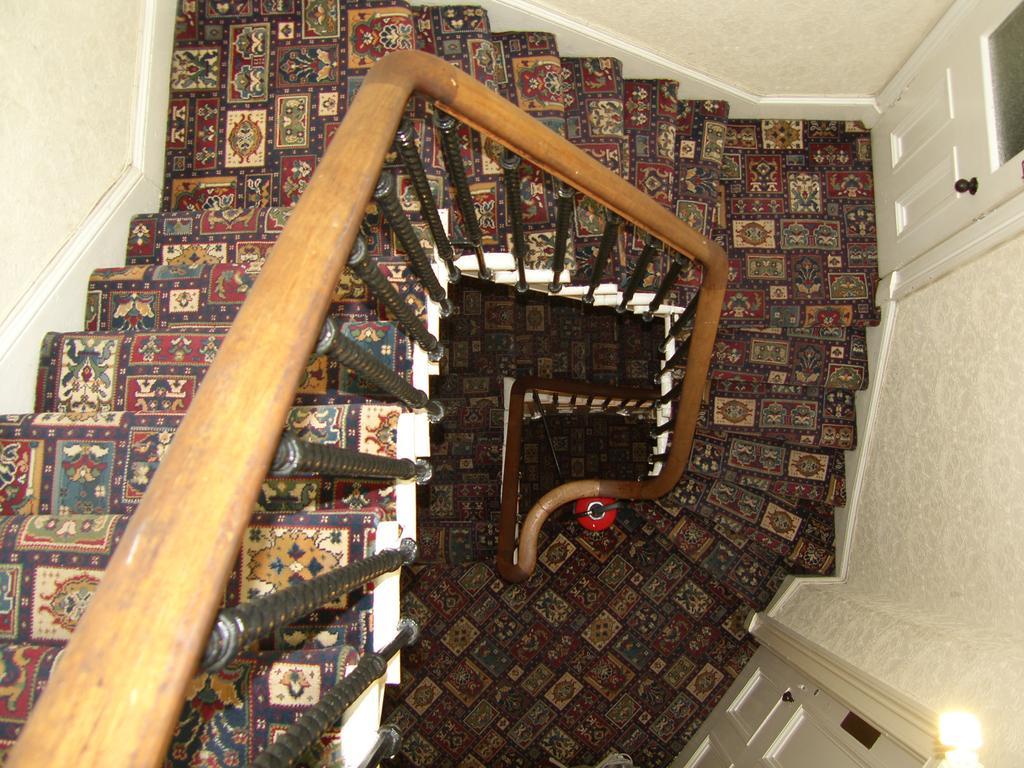 Regis Guest House Edimburgo Esterno foto