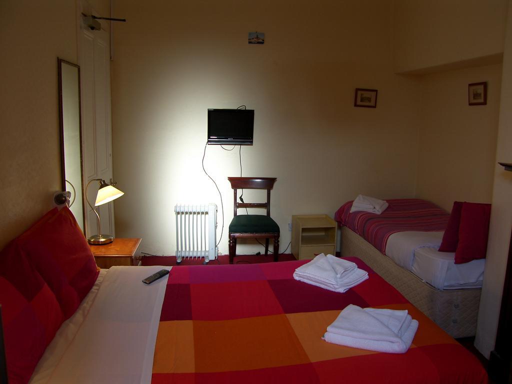 Regis Guest House Edimburgo Camera foto
